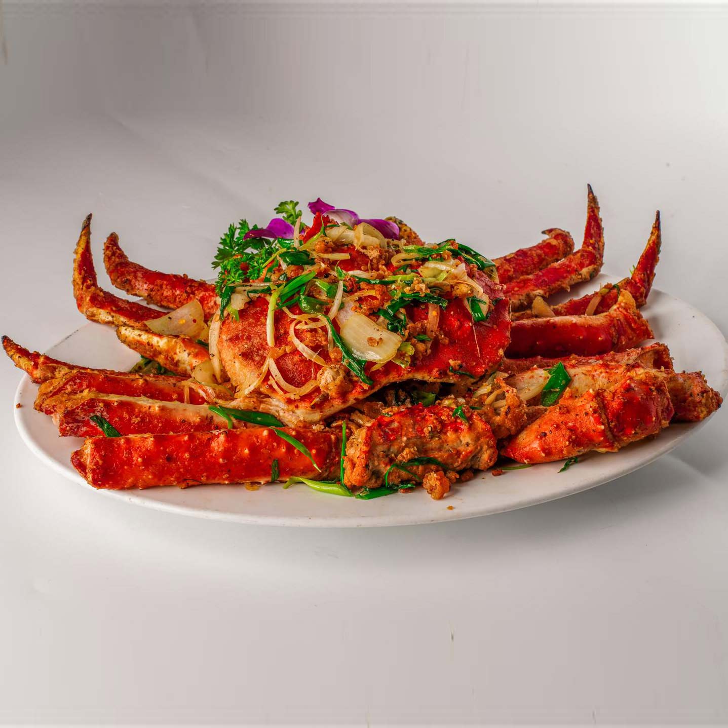 Ra mắt menu hải sản thu đông mới với nhiều ưu đãi hấp dẫn